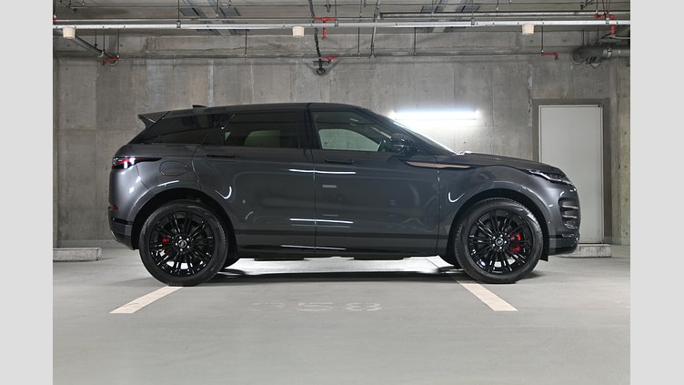 2024 認定中古車 Land Rover Range Rover Evoque カルパチアングレイ P300eプラグインハイブリッド（ガソリン） スタンダードホイールベース DYNAMIC HSE