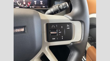 Defender 110 23