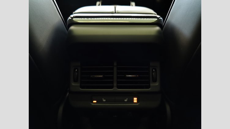 2024 認定中古車 Land Rover Range Rover Evoque フジホワイト プラグインハイブリッド（ガソリン） Standard Wheelbase DYNAMIC HSE