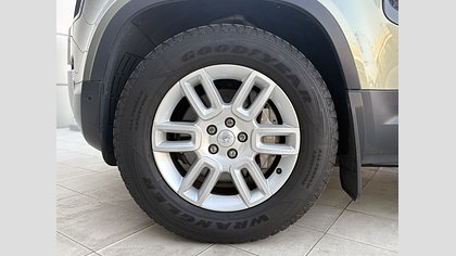 Defender 110 8