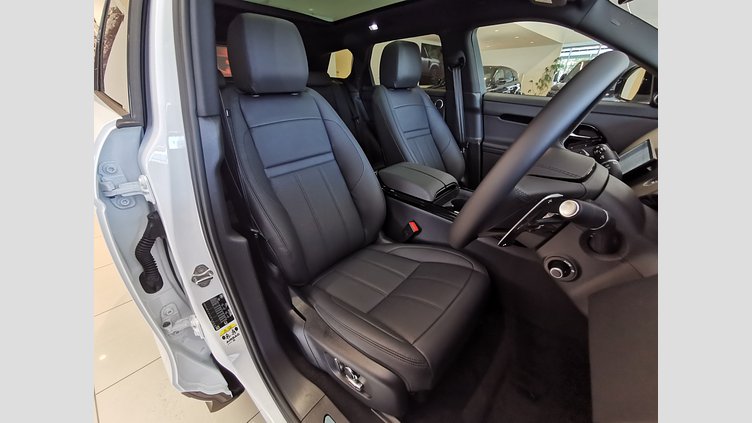 2024 認定中古車 Land Rover Range Rover Evoque フジホワイト プラグインハイブリッド（ガソリン） Standard Wheelbase DYNAMIC HSE