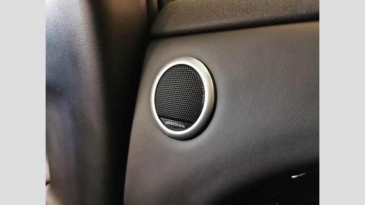 2024 認定中古車 Land Rover Range Rover Evoque フジホワイト プラグインハイブリッド（ガソリン） Standard Wheelbase DYNAMIC HSE