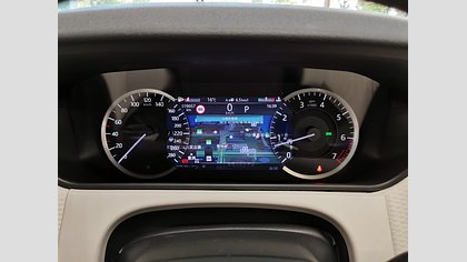 Range Rover Velar 26