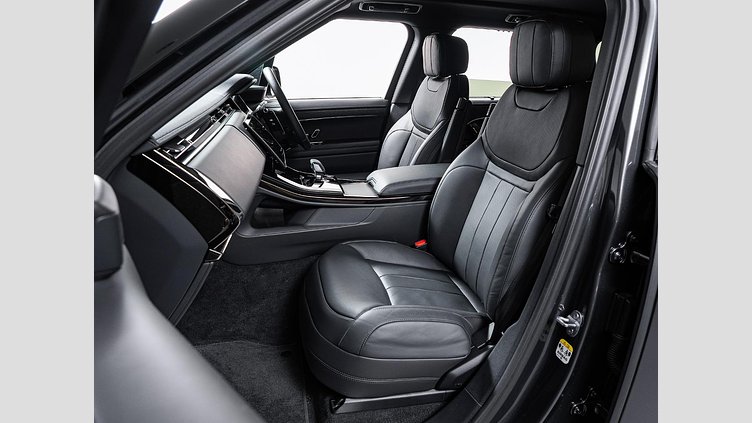 2024 認定中古車 Land Rover Range Rover Sport カルパチアングレイ D300マイルドハイブリッド スタンダードホイールベース Dynamic SE