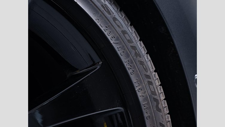 2024 認定中古車 Land Rover Range Rover Sport カルパチアングレイ D300マイルドハイブリッド スタンダードホイールベース Dynamic SE