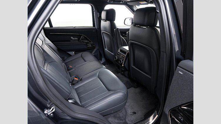 2024 認定中古車 Land Rover Range Rover Sport カルパチアングレイ D300マイルドハイブリッド スタンダードホイールベース Dynamic SE