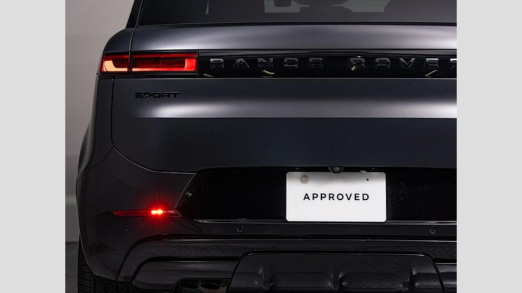 2024 認定中古車 Land Rover Range Rover Sport カルパチアングレイ D300マイルドハイブリッド スタンダードホイールベース Dynamic SE