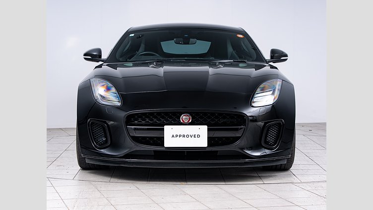 2018 認定中古車 Jaguar F-Type Narvik Black 2.0 litre i4P Petrol R-Dynamic　クーペ　P300