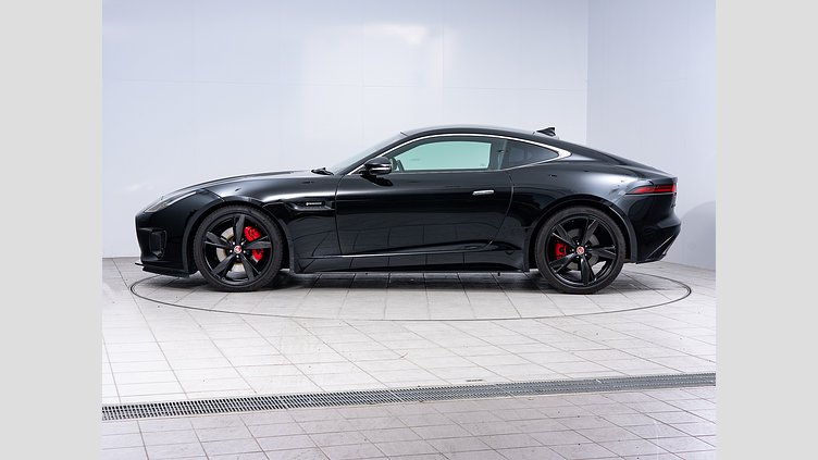 2018 認定中古車 Jaguar F-Type Narvik Black 2.0 litre i4P Petrol R-Dynamic　クーペ　P300