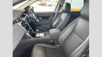 Discovery Sport 10