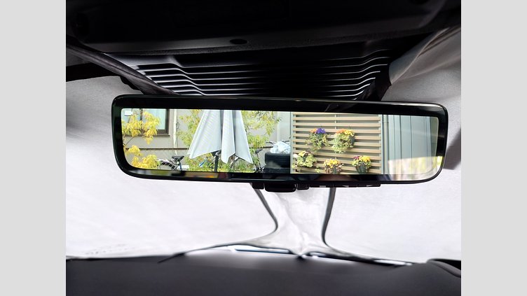 2024 認定中古車 Land Rover Range Rover Evoque ソウルパールシルバー P300eプラグインハイブリッド（ガソリン） スタンダードホイールベース AUTOBIOGRAPHY