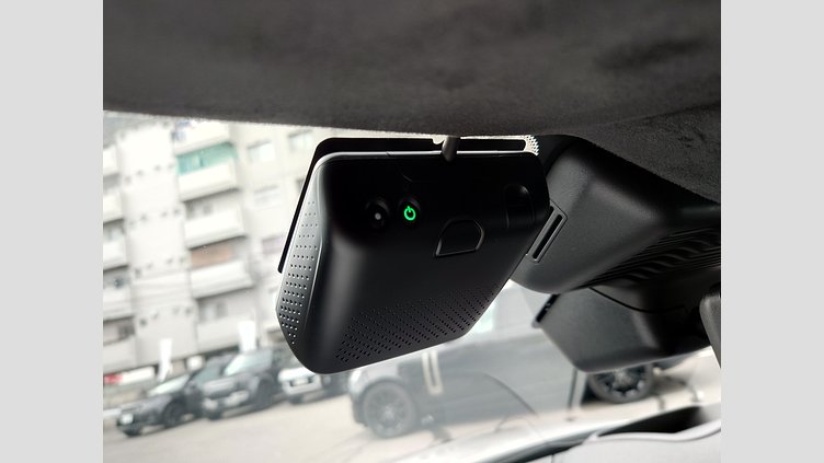 2024 認定中古車 Land Rover Range Rover Evoque ソウルパールシルバー P300eプラグインハイブリッド（ガソリン） スタンダードホイールベース AUTOBIOGRAPHY