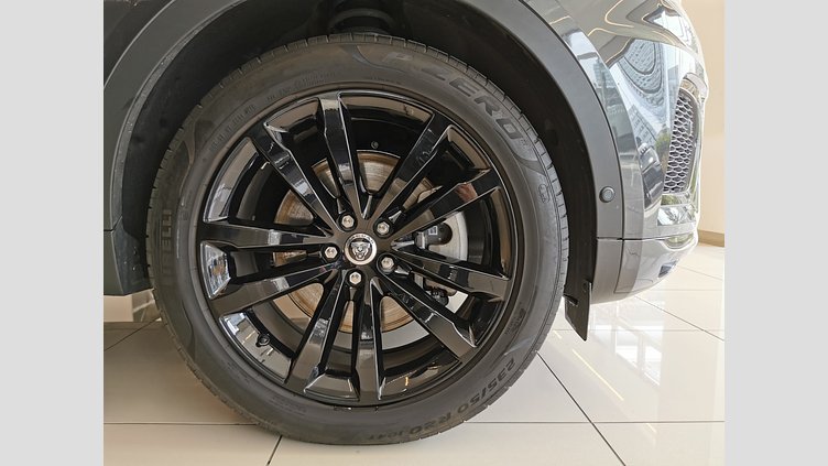 2024 認定中古車 Jaguar E-Pace カルパチアングレイ P250（ガソリン） R-DYNAMIC SE