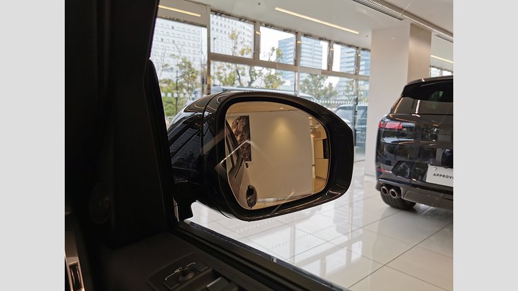 2024 認定中古車 Land Rover Discovery シャラントグレイ D350マイルドハイブリッド（ディーゼル） Dynamic HSE