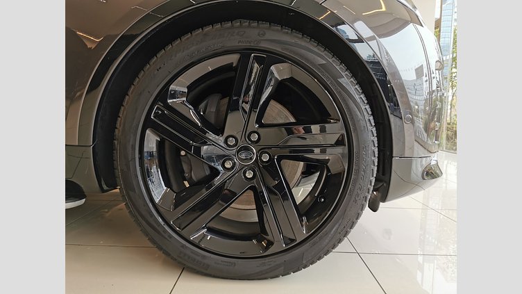 2024 認定中古車 Land Rover Discovery シャラントグレイ D350マイルドハイブリッド（ディーゼル） Dynamic HSE