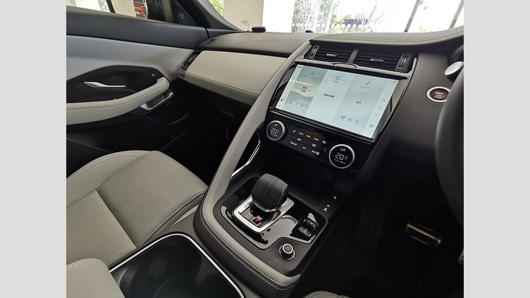 2024 認定中古車 Jaguar E-Pace カルパチアングレイ P250（ガソリン） R-DYNAMIC SE