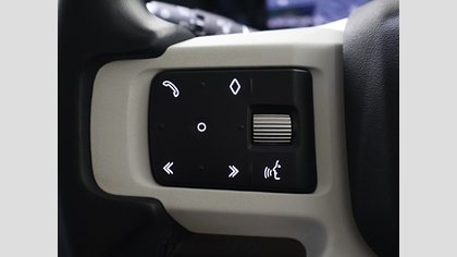 Defender 110 21
