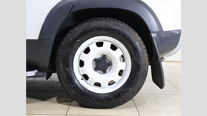 Defender 110 8