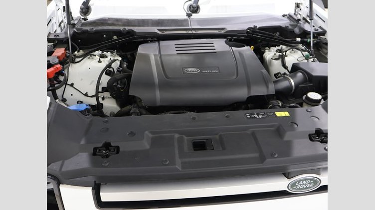2022 認定中古車 Land Rover Defender 110 フジホワイト P300 AWD（AT） S