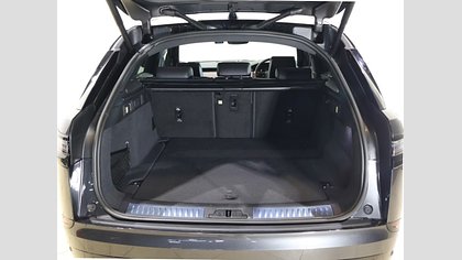 Range Rover Velar 11