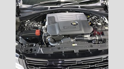 Range Rover Velar 18