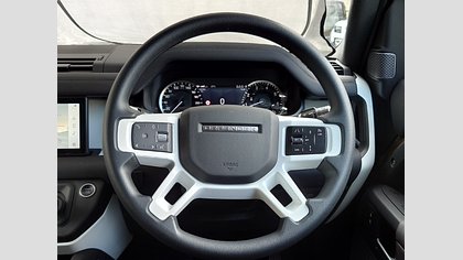 Defender 110 38