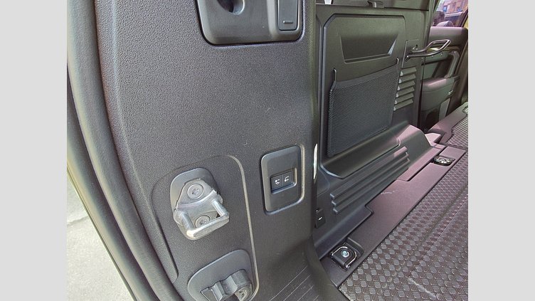 2021 認定中古車 Land Rover Defender 110 ゴンドワナストーン P300 AWD（AT） P300ベース