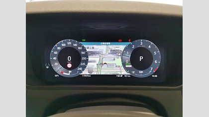 Range Rover Velar 24