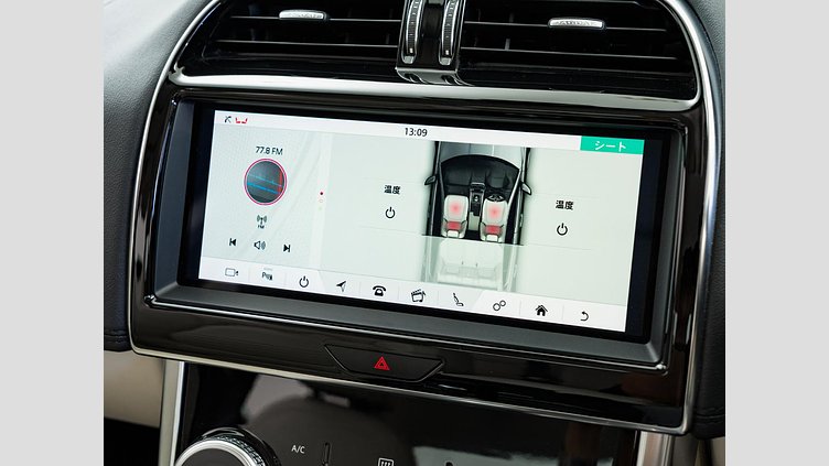 2019 認定中古車 Jaguar XE アイガーグレー D180 RWD AUTOMATIC S　D180