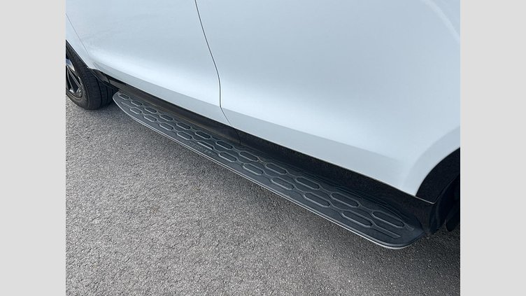 2018 認定中古車 Land Rover Discovery Yulong White 3.0 V6 Dsl Mono Turbo Std Flow Dynamic HSE