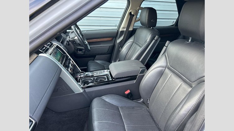 2018 認定中古車 Land Rover Discovery Yulong White 3.0 V6 Dsl Mono Turbo Std Flow Dynamic HSE