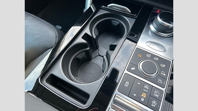 2018 認定中古車 Land Rover Discovery Yulong White 3.0 V6 Dsl Mono Turbo Std Flow Dynamic HSE