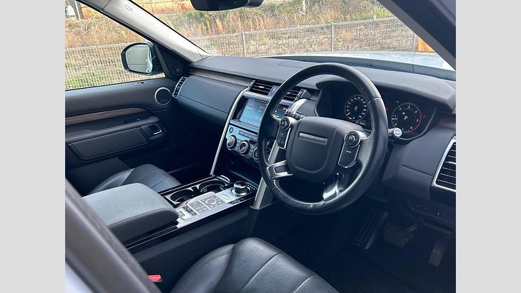 2018 認定中古車 Land Rover Discovery Yulong White 3.0 V6 Dsl Mono Turbo Std Flow Dynamic HSE