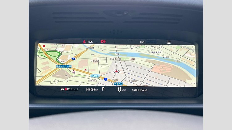 2018 認定中古車 Land Rover Discovery Yulong White 3.0 V6 Dsl Mono Turbo Std Flow Dynamic HSE