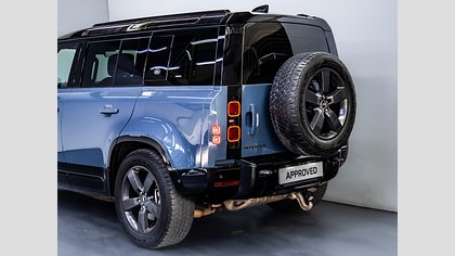 Defender 110 7