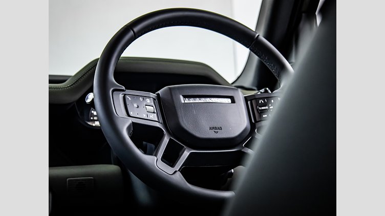 2025 Approved Land Rover Defender 110 Pangea Green AWD 110 D350 HSE X-Dynamic