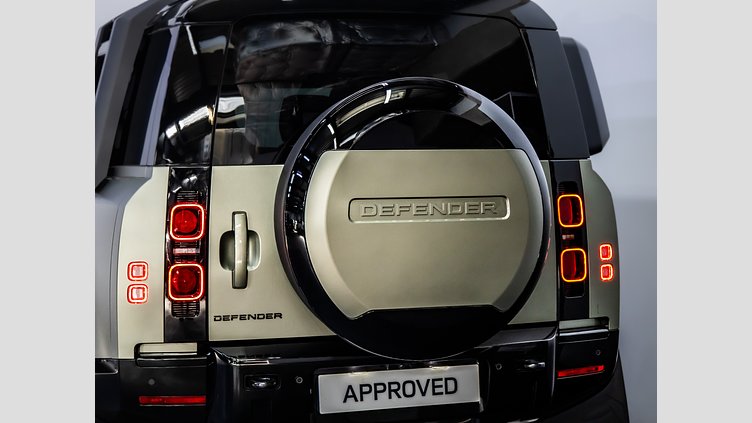 2025 Approved Land Rover Defender 110 Pangea Green AWD 110 D350 HSE X-Dynamic