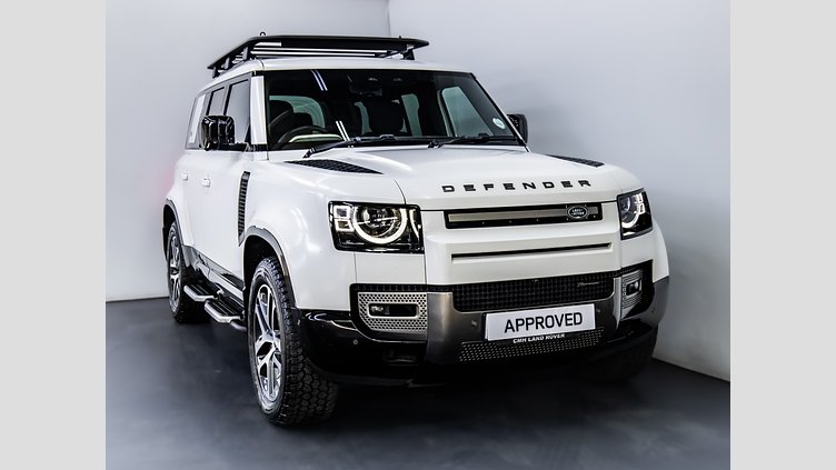 2023 Approved Land Rover Defender 110 Fuji White AWD 110 D300 HSE X-Dynamic