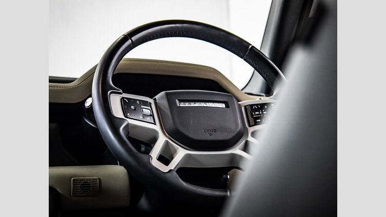 2023 Approved Land Rover Defender 110 Fuji White AWD 110 D300 HSE X-Dynamic