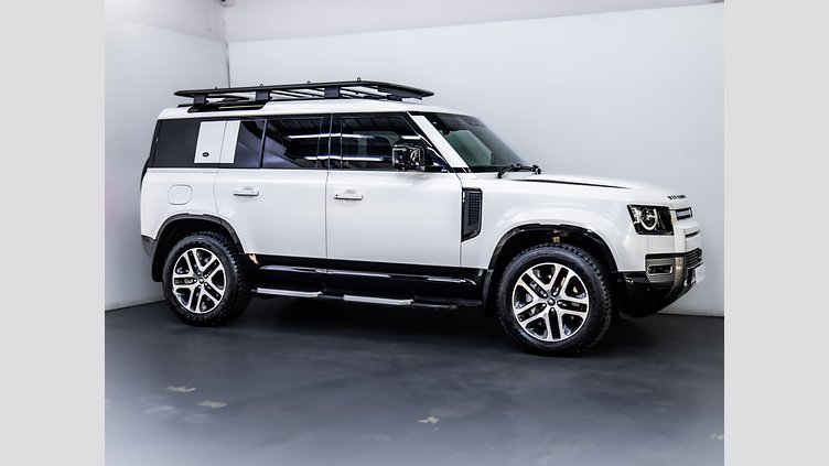 2023 Approved Land Rover Defender 110 Fuji White AWD 110 D300 HSE X-Dynamic