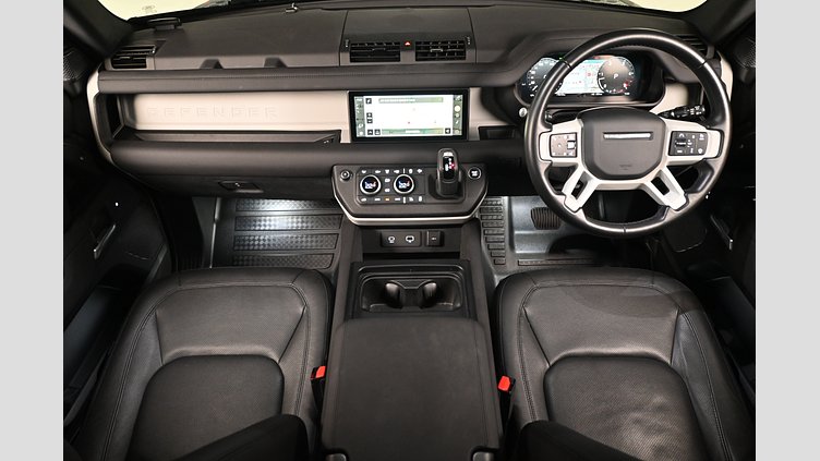 2024 認定中古車 Land Rover Defender 110 アイガーグレイ D300 AWD（AT） S