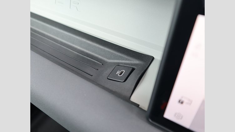 2023 認定中古車 Land Rover Defender 90 Santorini Black 2.0 litre i4P Petrol ベースグレード