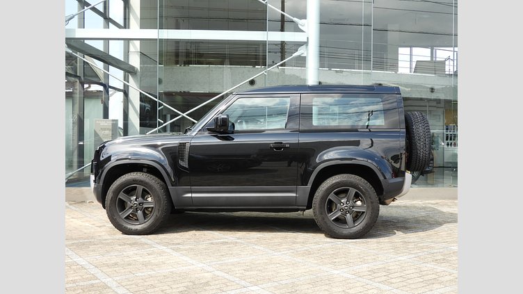 2023 認定中古車 Land Rover Defender 90 Santorini Black 2.0 litre i4P Petrol ベースグレード