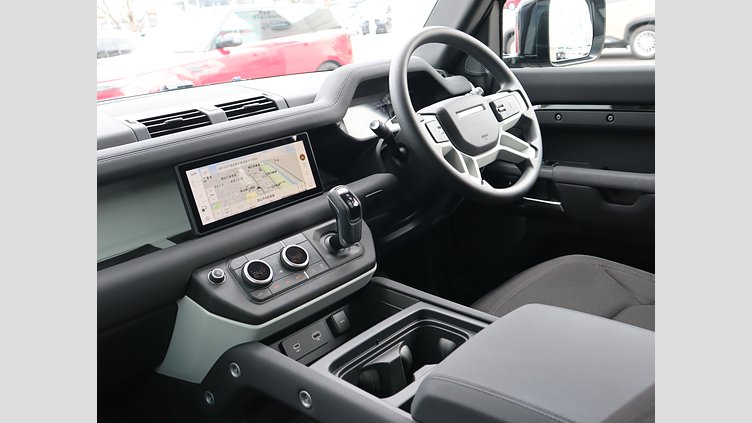 2023 認定中古車 Land Rover Defender 90 Santorini Black 2.0 litre i4P Petrol ベースグレード