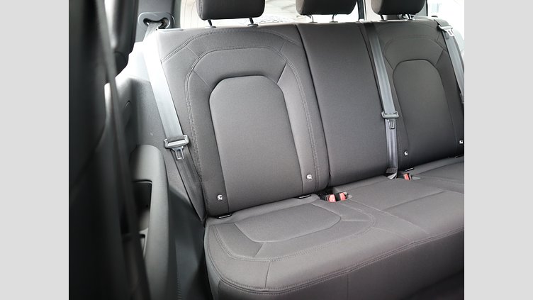 2023 認定中古車 Land Rover Defender 90 Santorini Black 2.0 litre i4P Petrol ベースグレード