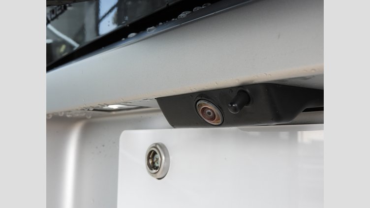 2023 認定中古車 Land Rover Defender 90 Santorini Black 2.0 litre i4P Petrol ベースグレード