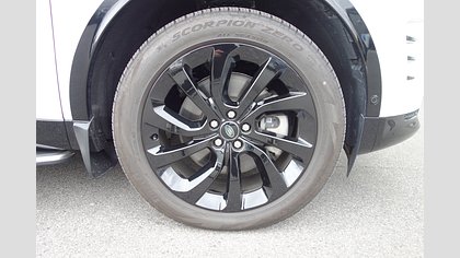 Discovery Sport 8