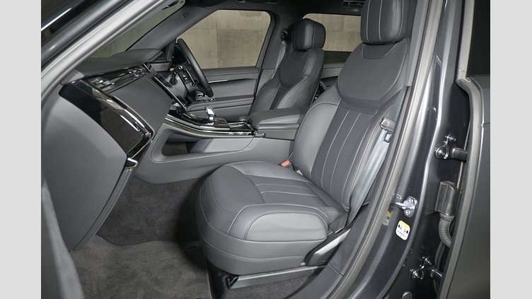 2025 認定中古車 Land Rover Range Rover Sport カルパチアングレイ D300マイルドハイブリッド スタンダードホイールベース Dynamic SE