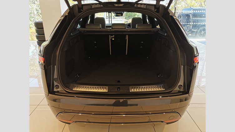 2023 認定中古車 Land Rover Range Rover Velar カルパチアングレイ D200マイルドハイブリッド（ディーゼル） Standard Wheelbase Dynamic SE