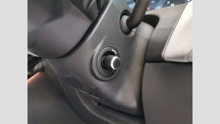 2023 認定中古車 Land Rover Range Rover Velar カルパチアングレイ D200マイルドハイブリッド（ディーゼル） Standard Wheelbase Dynamic SE